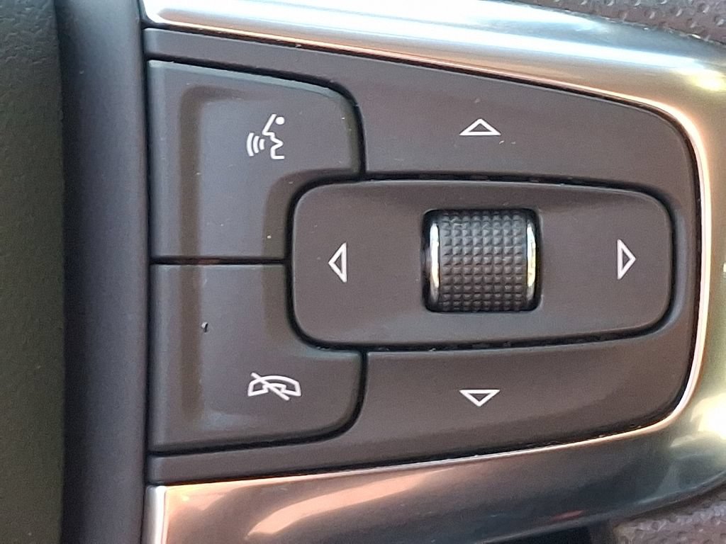 Used 2024 Chevrolet Blazer LT w/ Convenience Package FWD image 22