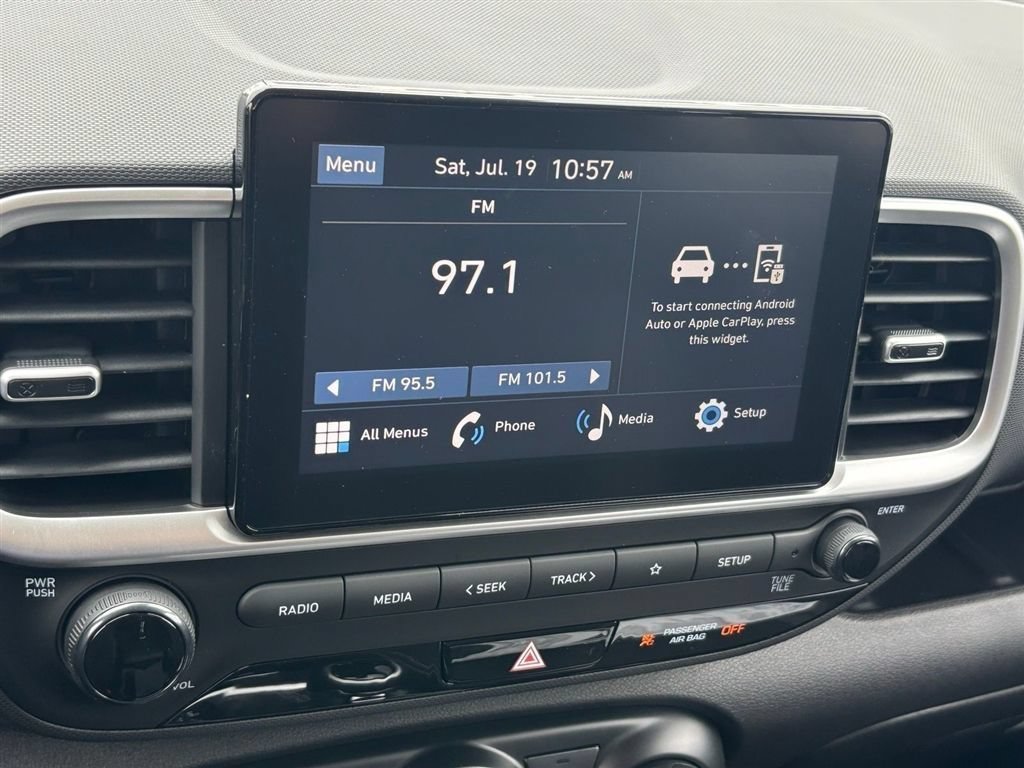 New 2026 Hyundai Venue SEL FWD image 22