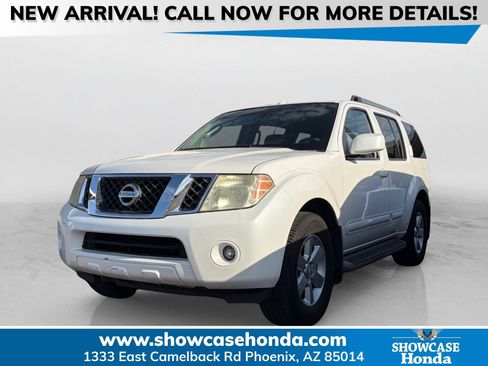 Used 2008 Nissan Pathfinder SE w/ Leather Pkg RWD image 1