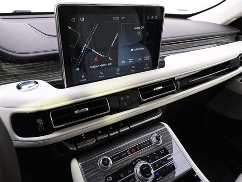 Used 2020 Lincoln Aviator Black Label Grand Touring AWD/4WD image 28