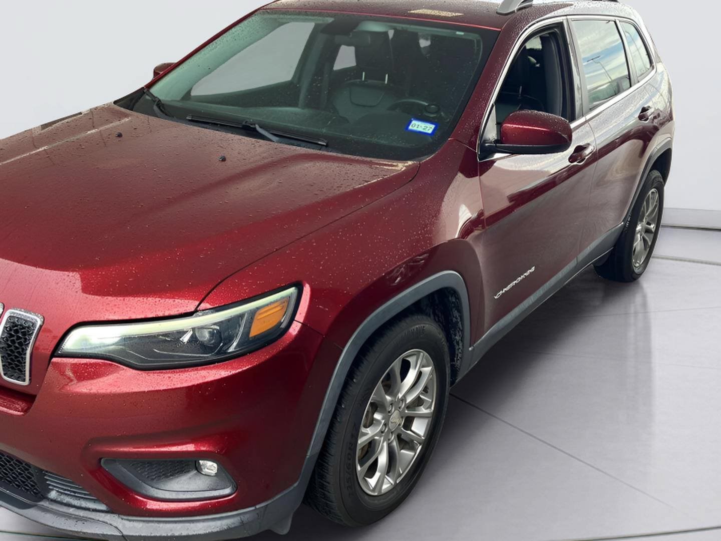 Used 2019 Jeep Cherokee Latitude Plus FWD image 1