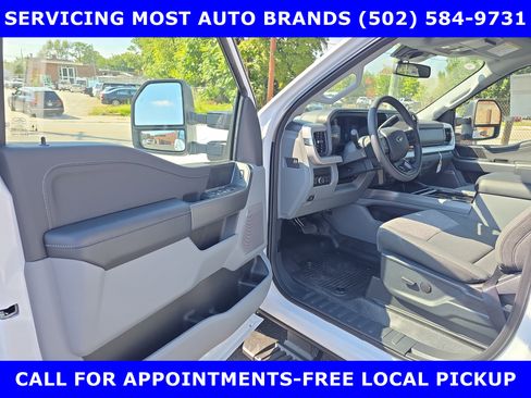 New 2026 Ford F350 XLT w/ XLT Premium Package AWD/4WD image 10