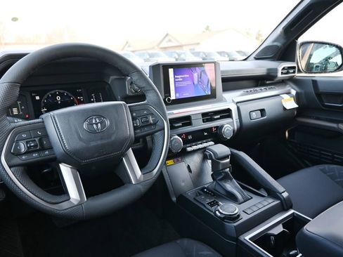 New 2026 Toyota Tacoma SR5 AWD/4WD image 17