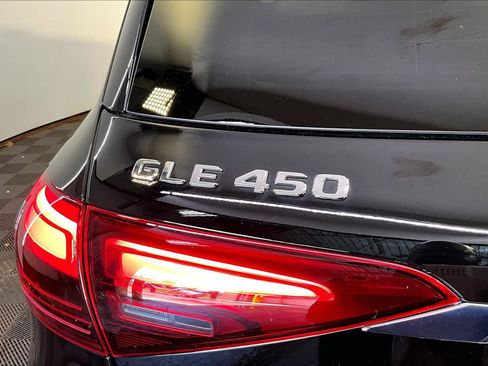 Used 2024 Mercedes-Benz GLE 450 4MATIC image 33