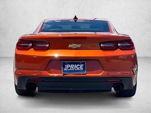 Certified 2024 Chevrolet Camaro LT RWD image 4