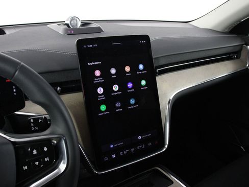 Certified 2025 Volvo EX90 Ultra image 9