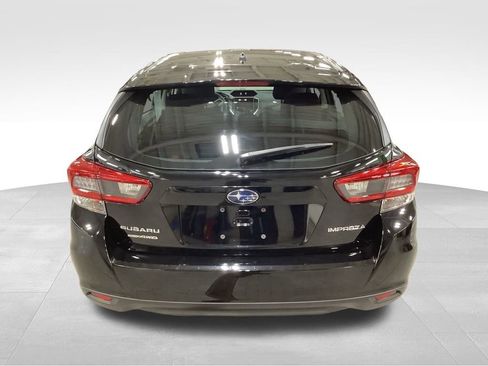 Certified 2023 Subaru Impreza 2.0i image 9