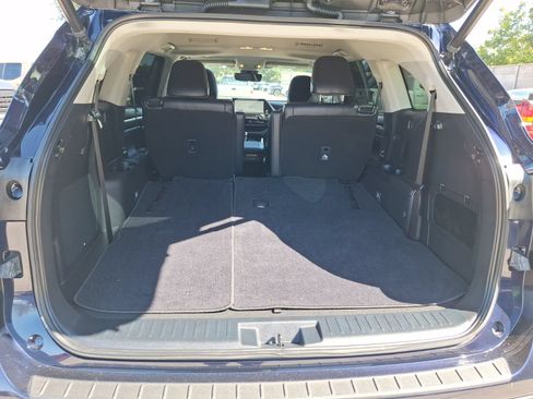 Used 2023 Toyota Highlander Limited FWD image 37