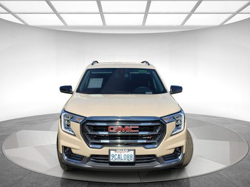 Used 2022 GMC Terrain AT4 w/ Infotainment Package II image 2