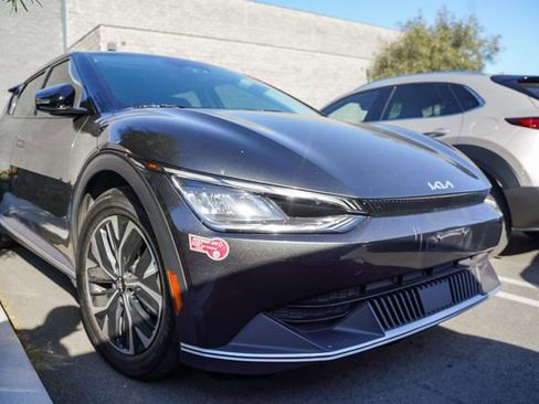 Certified 2023 Kia EV6 Light image 2