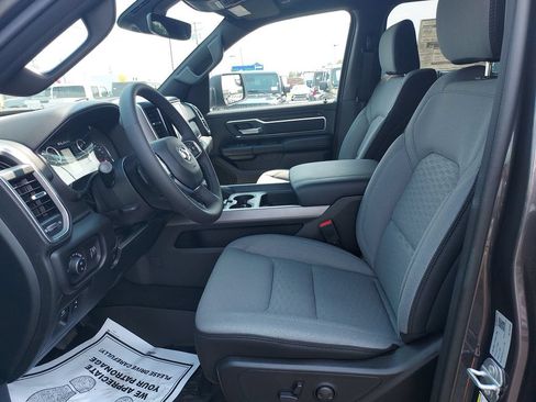 New 2026 RAM 1500 Big Horn AWD/4WD image 13