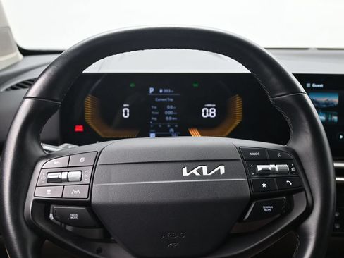 Used 2026 Kia Sportage LX AWD/4WD image 13