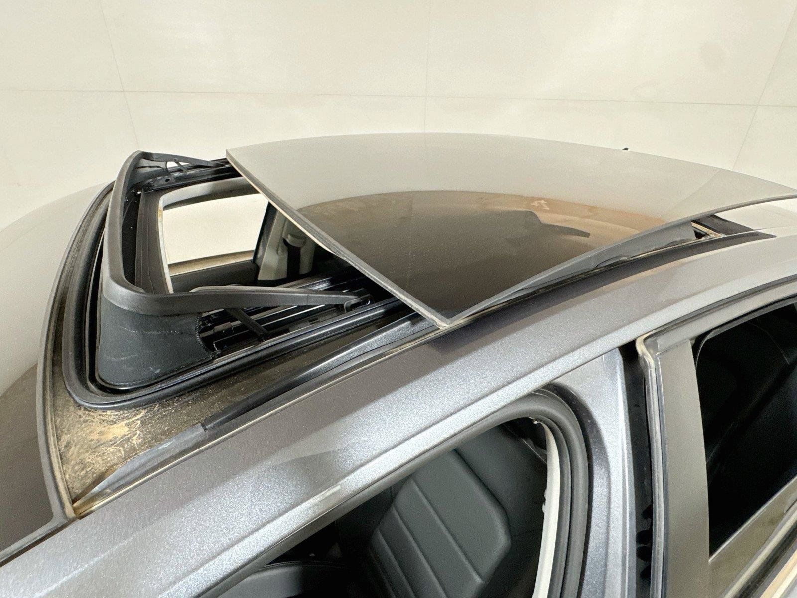 Used 2022 Volkswagen Jetta SE FWD image 19