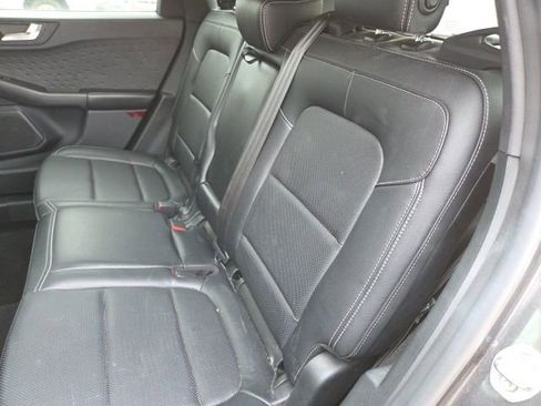 Used 2020 Ford Escape SEL image 11