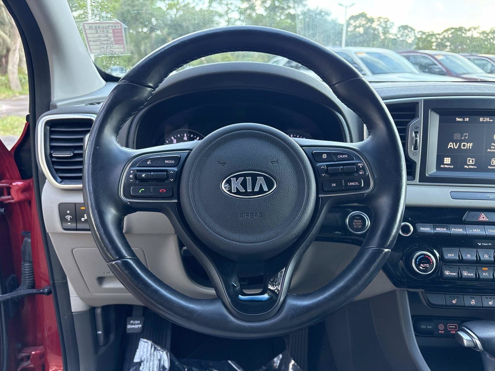 Used 2018 Kia Sportage EX w/ EX Premium Package FWD image 29