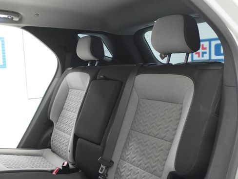 Used 2022 Chevrolet Equinox LS FWD image 26