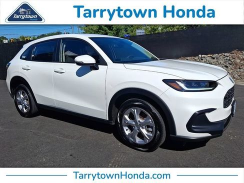 Certified 2024 Honda HR-V LX image 1