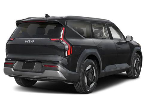 Used 2024 Kia EV9 Wind AWD/4WD image 2
