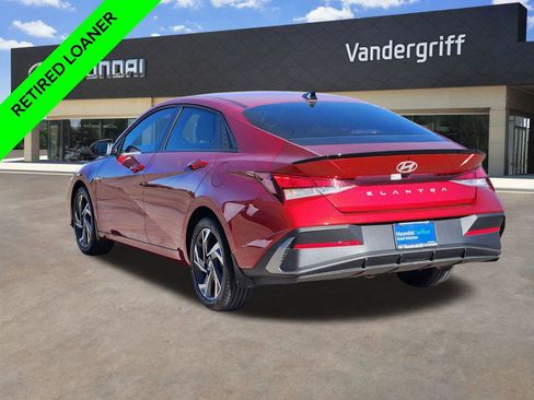 New 2025 Hyundai Elantra Sport image 3