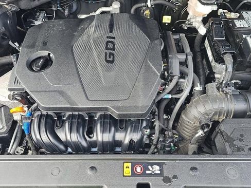 Used 2023 Hyundai Santa Fe SEL w/ Cargo Package image 15