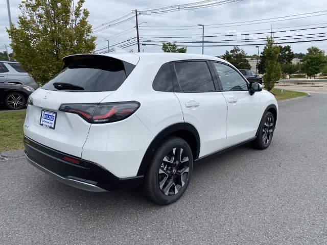 New 2027 Honda HR-V EX-L image 3