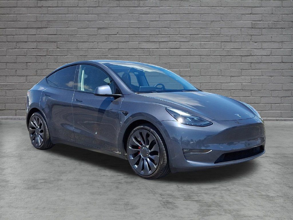 Used 2022 Tesla Model Y Performance AWD/4WD image 1