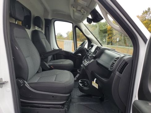 Used 2025 RAM ProMaster 2500 w/ Safety Group image 23