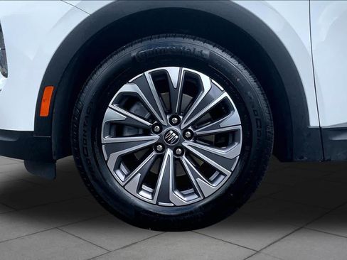 Used 2025 Buick Envision Preferred AWD/4WD image 11