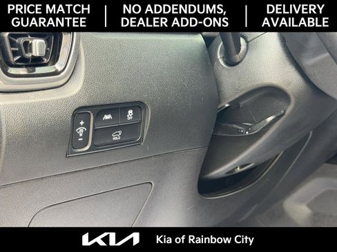 Used 2023 Kia Sorento SX AWD/4WD image 17