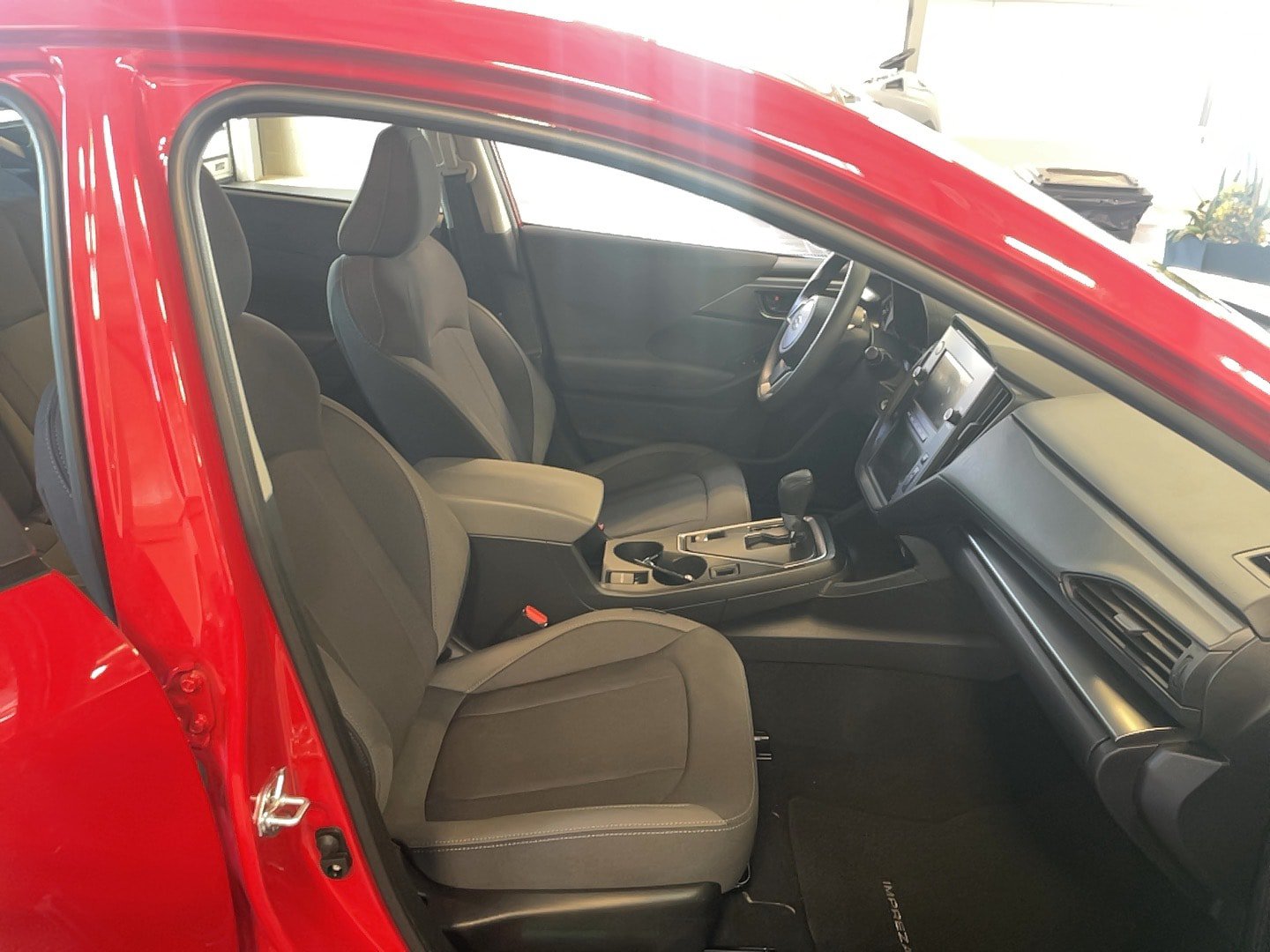 Used 2025 Subaru Impreza 2.0i AWD/4WD image 12