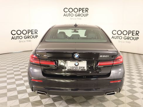 Used 2022 BMW 530i xDrive w/ Premium Package image 23