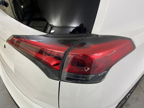 Used 2018 Toyota RAV4 LE w/ All Weather Liner Package image 44