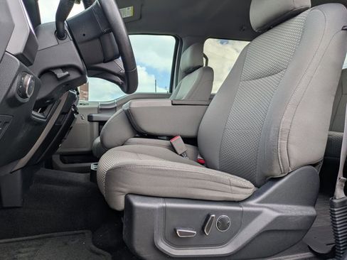 Used 2015 Ford F150 XLT w/ Equipment Group 302A Luxury image 14