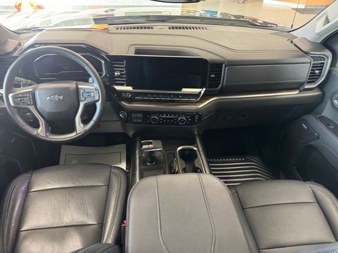 Used 2023 Chevrolet Silverado 1500 RST w/ Convenience Package II image 14