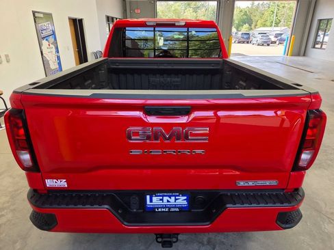 Used 2024 GMC Sierra 1500 Elevation AWD/4WD image 7