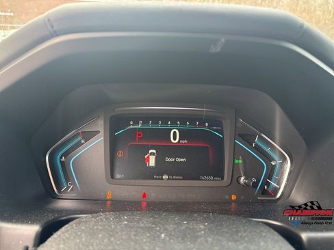 Used 2018 Honda Odyssey Touring image 15