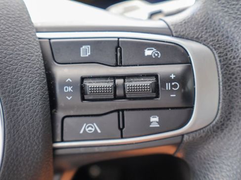 Used 2025 Kia K5 LXS FWD image 13