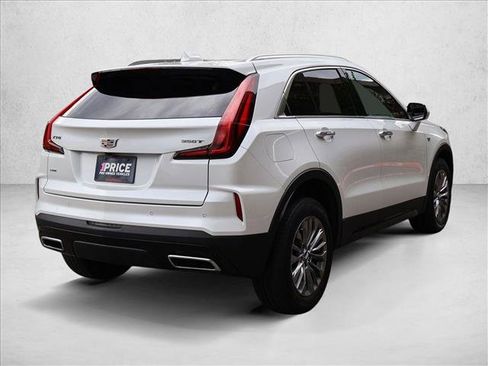 Used 2024 Cadillac XT4 Premium Luxury AWD/4WD image 6