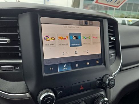 Used 2024 RAM 2500 Big Horn w/ Bed Utility Group image 20