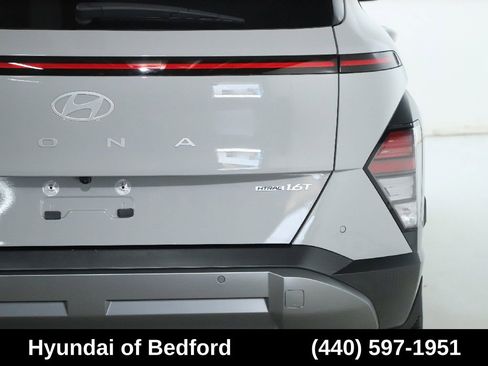 Used 2024 Hyundai Kona Limited AWD/4WD image 47