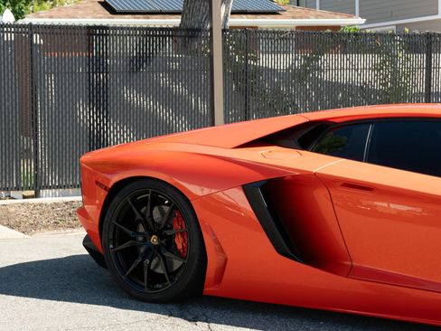 Used 2015 Lamborghini Aventador LP 700-4 AWD/4WD image 65