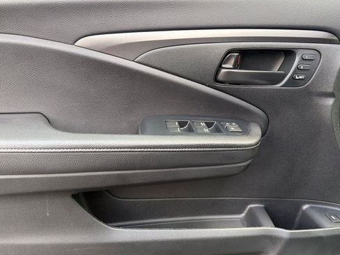 Certified 2023 Honda Passport EX-L image 14