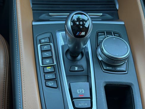 Used 2018 BMW X5 M image 24