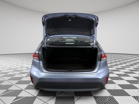 Used 2024 Toyota Corolla LE image 5