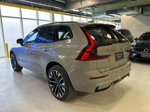 New 2026 Volvo XC60 T8 Ultra w/ Protection Package Premier AWD/4WD image 4