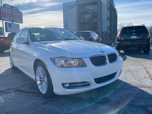 Used 2011 BMW 335i Sedan image 2