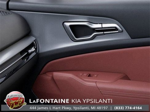 New 2026 Kia Sportage SX image 50