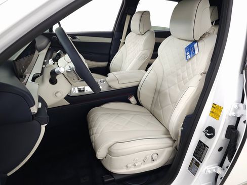 New 2026 Genesis GV80 3.5T Prestige image 12