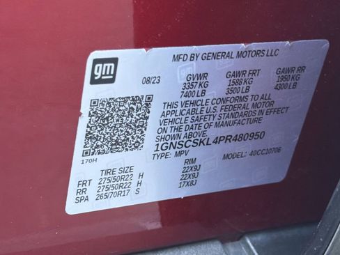 Used 2023 Chevrolet Tahoe Premier w/ Advanced Technology Package image 38