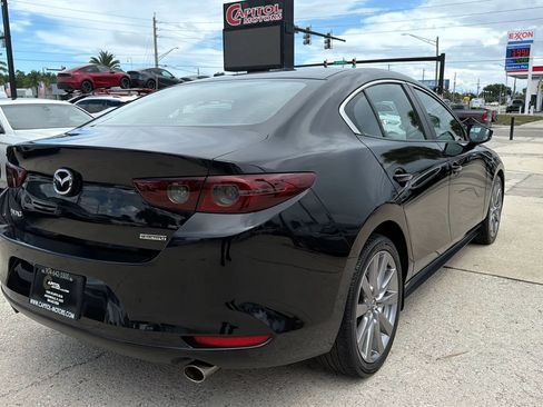 Used 2020 MAZDA MAZDA3 Sedan w/ Select Package FWD image 5